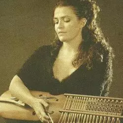Ana Alcaide