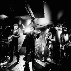 Archie Lee Hooker & The Coast to Coast Blues Band
