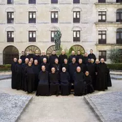 Coro De Monjes Del Monasterio De Santo Domingo De Silos