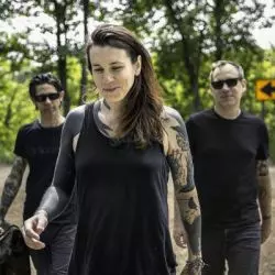 Laura Jane Grace And The Devouring Mothers