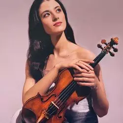 María Dueñas