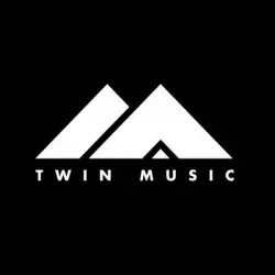 Twin Music (8)