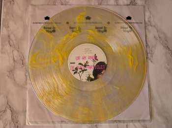 CD BENEE: Ur an Angel I'm Just Particles