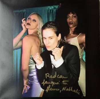 Christine And The Queens: Redcar Les Adorables Étoiles