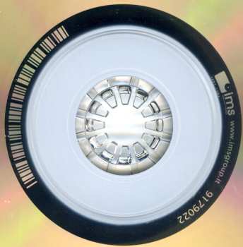 CD Emily Osment: Fight Or Flight