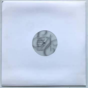 LP Erika de Casier: The Sensational Remixes CLR 416340