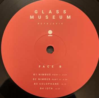 LP Glass Museum: Reykjavik 418351