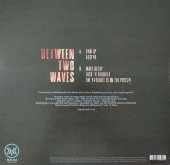 LP GoGo Penguin: Between Two Waves CLR 402603