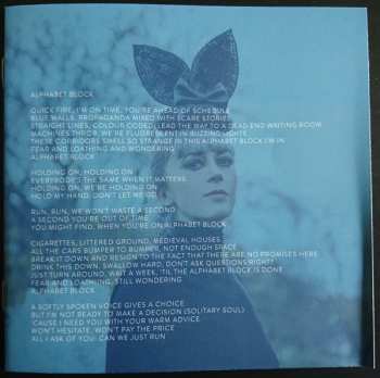 CD Helen Marnie: Strange Words And Weird Wars 491274