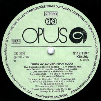LP Hudci: Piesne Zo Záhoria Hrajú Hudci = Song From Záhorie Played By Fiddlers 528545