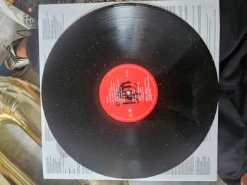 LP IAM: ...De La Planète Mars LTD