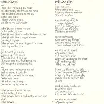 CD Ilona Csáková: Kosmopolis