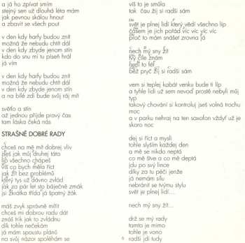 CD Ilona Csáková: Kosmopolis