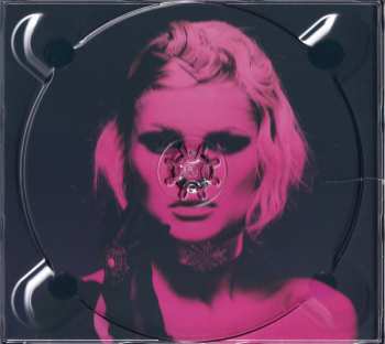 CD Je T'aime: Aggressive DIGI