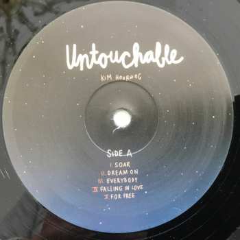 LP Kim Hoorweg: Untouchable 233203