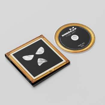 CD Kneecap: Fine Art