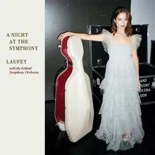 Album Laufey: A Night at the Symphony
