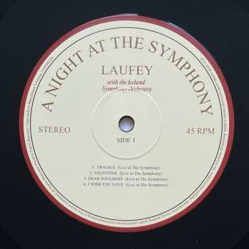 2LP Laufey: A Night at the Symphony (Record Store Day 2024) 540772