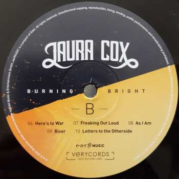 LP Laura Cox Band: Burning Bright 390208
