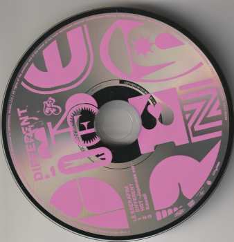 CD LE SSERAFIM: Different LTD