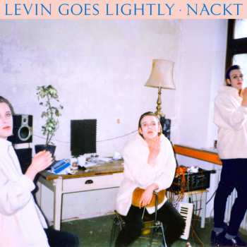 Album Levin Goes Lightly: Nackt