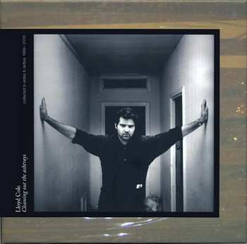 Album Lloyd Cole: Cleaning Out The Ashtrays (Collected B-Sides & Rarities 1989-2006)