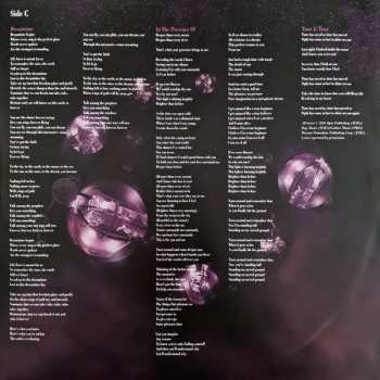 2LP Yes: Magnification 22558