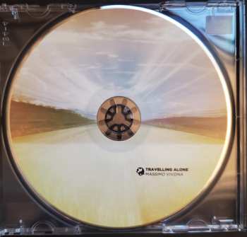 CD Massimo Vivona: Travelling Alone LTD