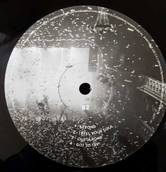 2LP Naâman: A Live Story