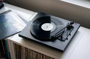 Audiotechnika Pro-Ject A1.2 Černá +  Pick It MME