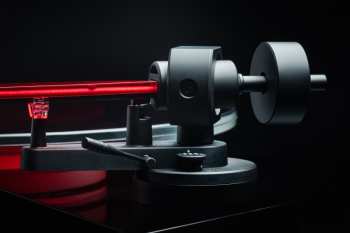 Audiotechnika Pro-ject AC/DC TURNTABLE