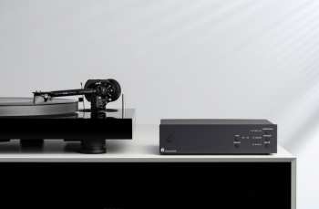 Audiotechnika Pro-Ject Phono Box S3 B - Plně symetrický gramofonový předzesilovač, černý
