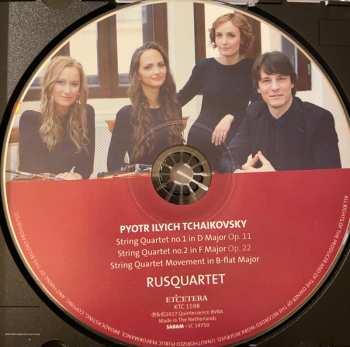 CD Pyotr Ilyich Tchaikovsky: String Quartets Nos. 1 & 2 / Movement In B Flat Major