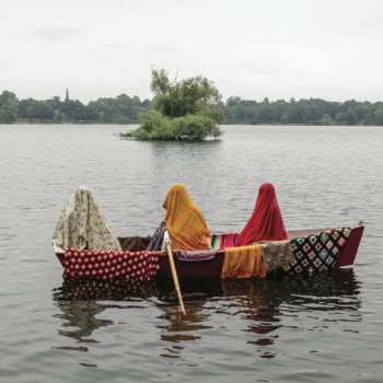 CD Quilt: Held In Splendor