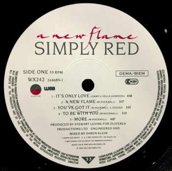 LP Simply Red: A New Flame