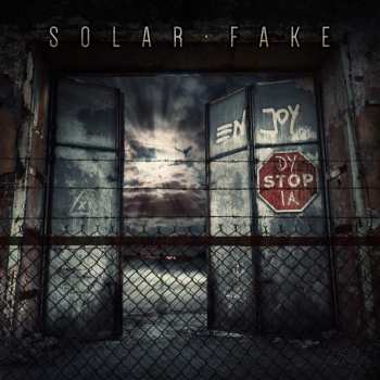 Album Solar Fake: Enjoy Dystopia
