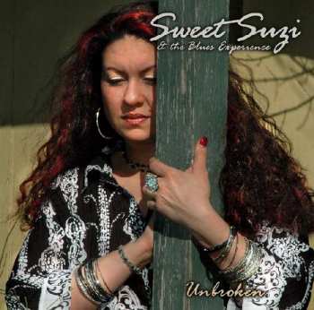 Sweet Suzi & The Blues Experience: Unbroken