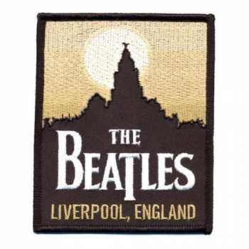 Merch The Beatles: Nášivka Liverpool 