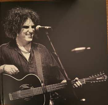 2LP The Cure: Black Sessions - Maison De La Radio Paris 2004 CLR