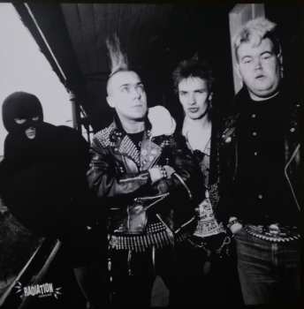 LP The Exploited: Punks Not Dead LTD | CLR 359925