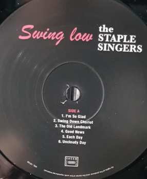 LP The Staple Singers: Swing Low LTD