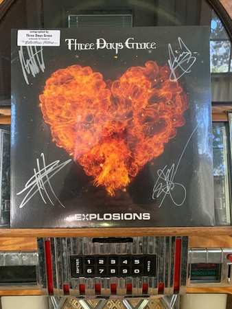 LP Three Days Grace: Explosions 380442