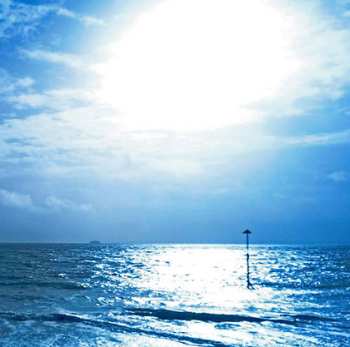 Album Torpedoes: Heaven's Light Our Guide