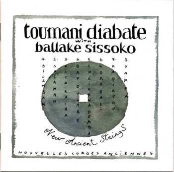 Album Toumani Diabaté: New Ancient Strings / Nouvelles Cordes Anciennes
