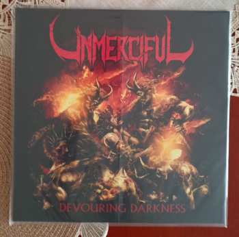 Album Unmerciful: Devouring Darkness