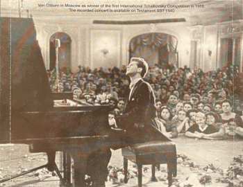 2CD Van Cliburn: Van Cliburn Recital / Mozart • Chopin • Beethoven • Prokofiev • Liszt / Recorded Live At The Royal Festival Hall, London, June 1959 329384