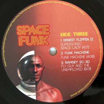 2LP Various: Space Funk (Afro Futurist Electro Funk In Space 1976-84) 78458