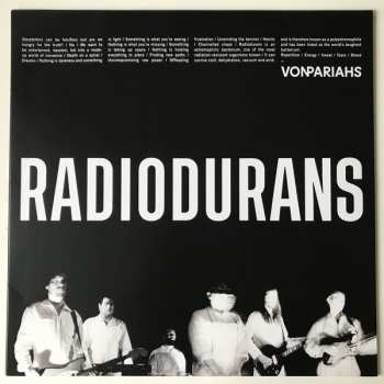 Album Von Pariahs: Radiodurans