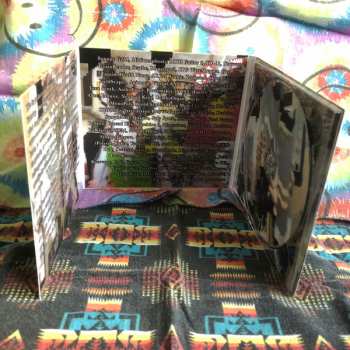 CD Wobbly: Popular Monitress