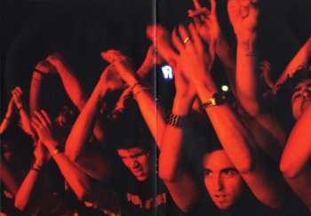 DVD Wolfmother: Please Experience Wolfmother Live DLX